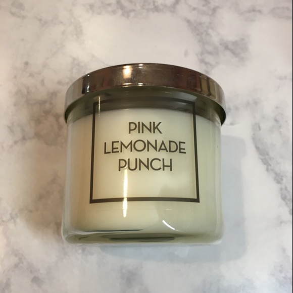 Bath Body Works Pink Lemonade Punch Candle Nwt